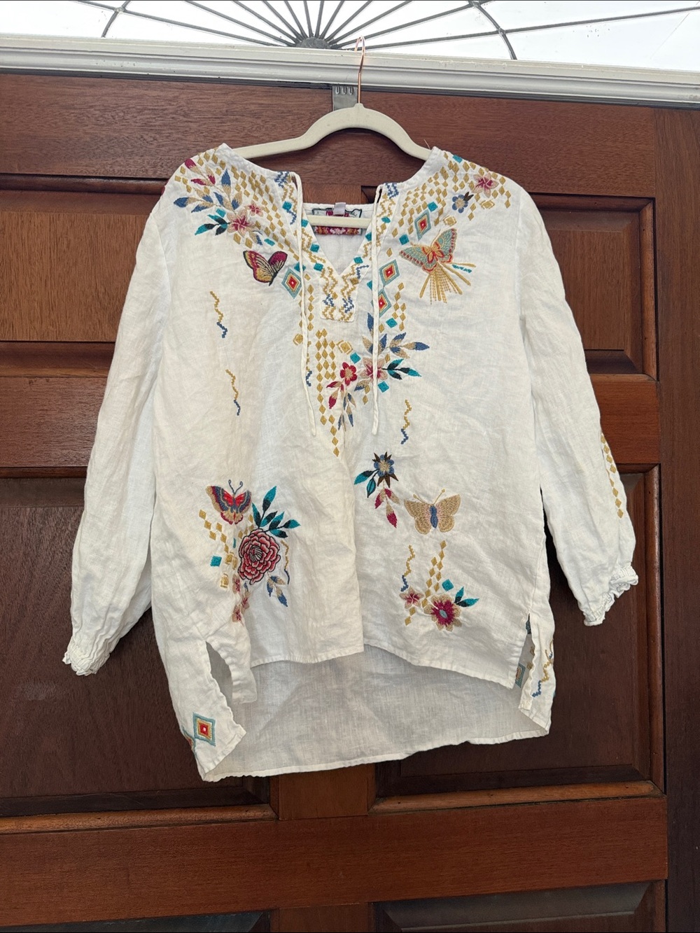 Johnny Was Mariposa Easy Linen Blouse Boho Embroidered Floral Butterfly Top